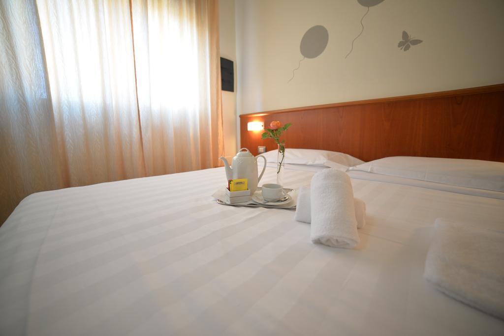 Leonardo Hotel Parma Buitenkant foto